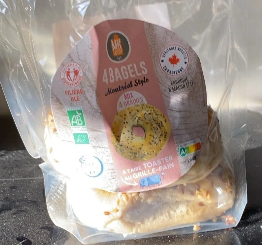 Bagels Montreal style