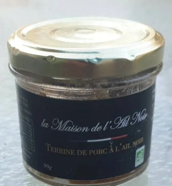 Terrine de porc a l'ail noir