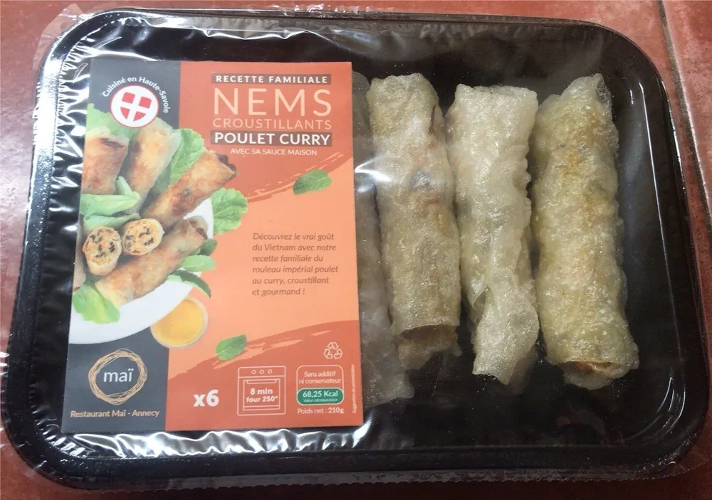 Nem poulet curry