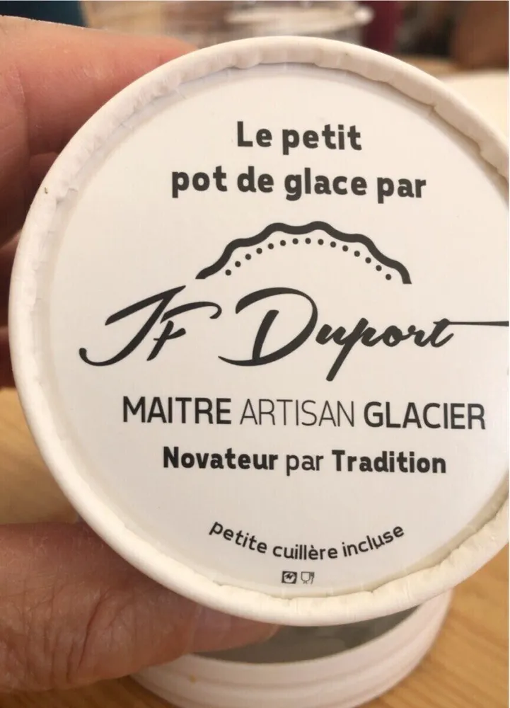 Le petit pot de glace Vanille