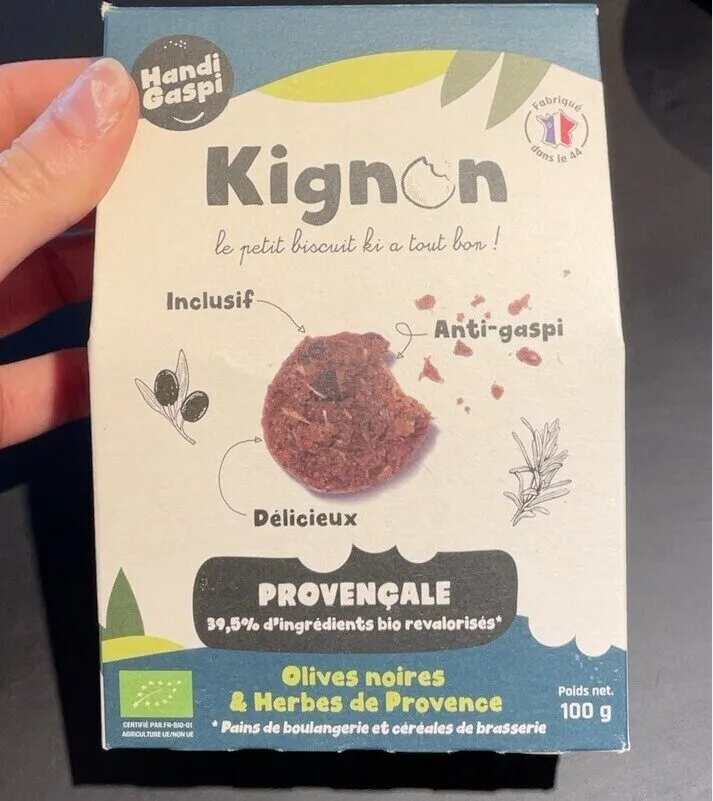 Petit biscuit provencale olives noires herbes de Provence