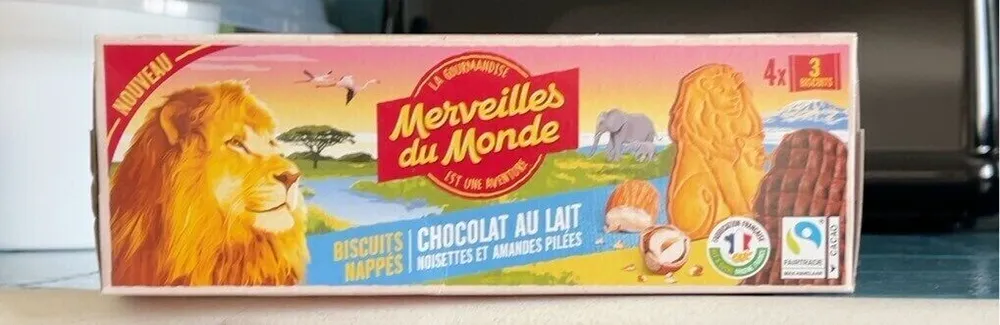 BISCUITS NAPPÉS CHOCOLAT AU LAIT NOISETTES ET AMANDES PILÉES