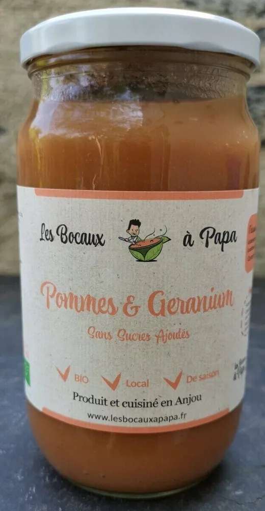 Purée de fruits pommes Géranium
