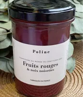 Fruits rouges noix noisettes