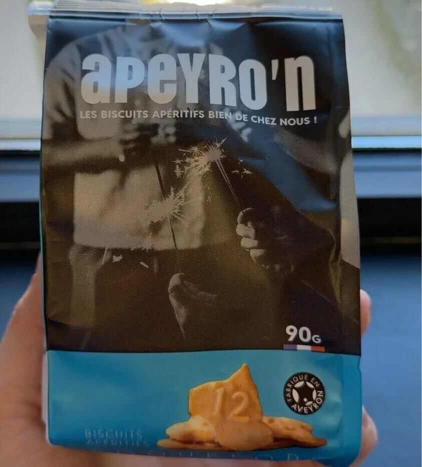 Biscuit apéritif au roquefort