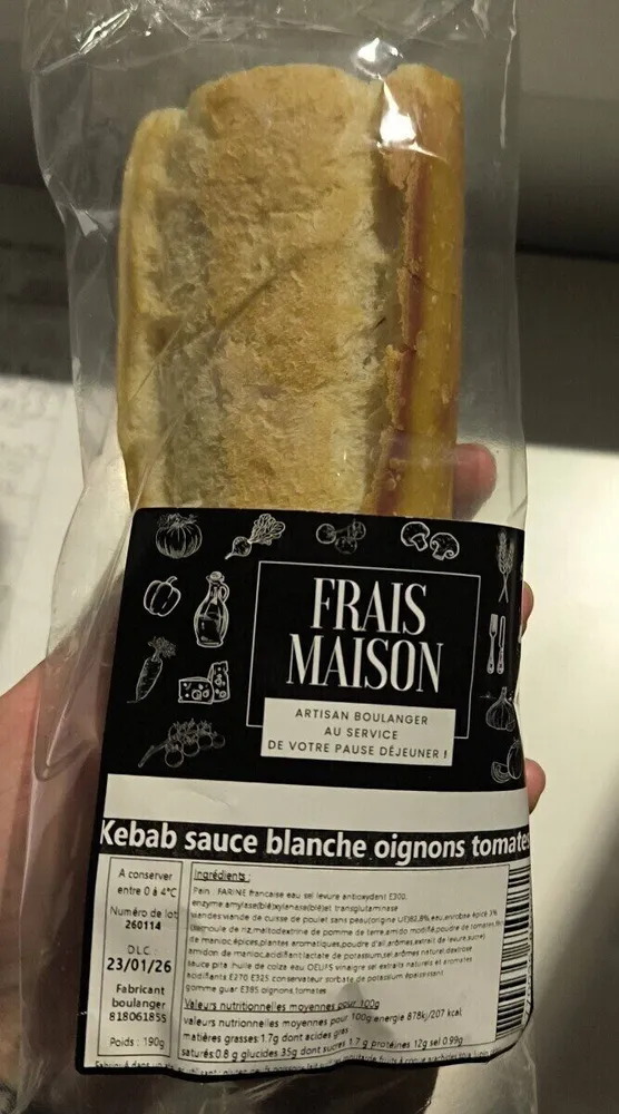 Sandwich kebab sauce blanche oignons tomates