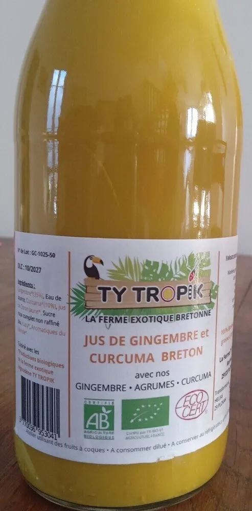 Jus de gingembre et curcuma breton