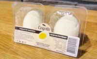 2 œufs durs écalés prêts à déguster