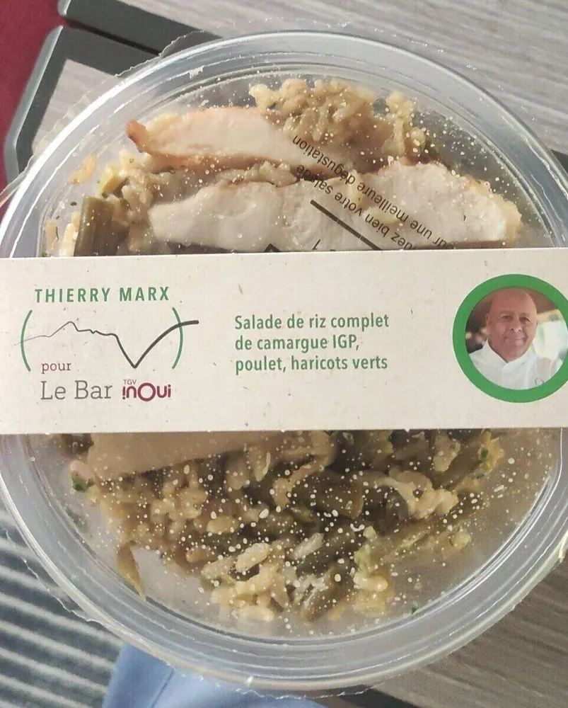 Salade de riz complet de Camargue IGP, poulet, haricots verts