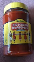 Lutenitsa en estilo rural