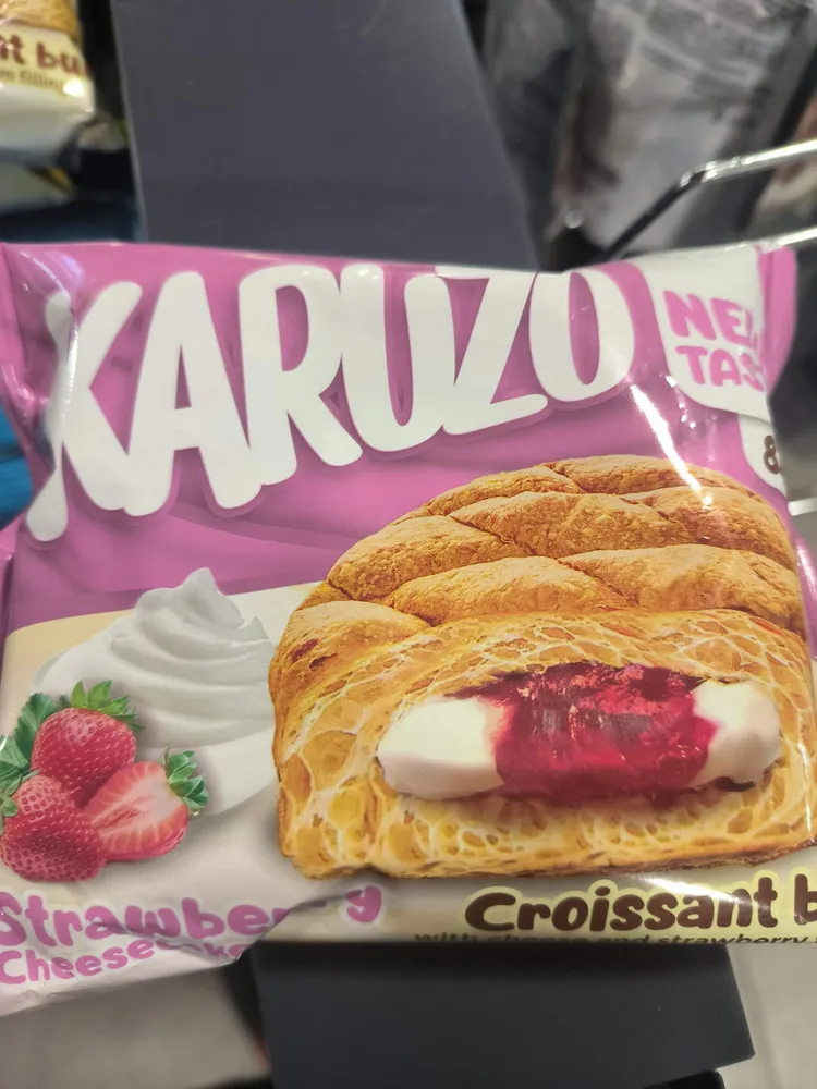 Croissant  Strawberry Cheesecake