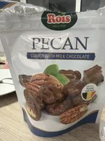 Pecan coated with milk chocolate