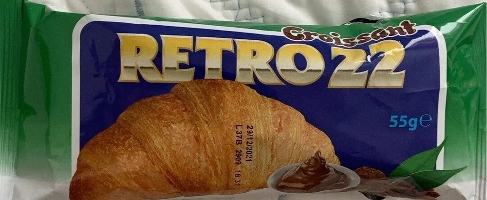 Retro 22 Croissant