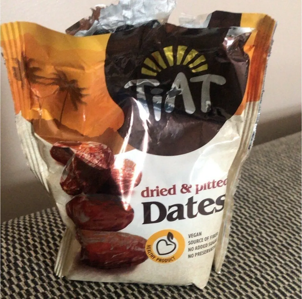 Dried&pitted dates