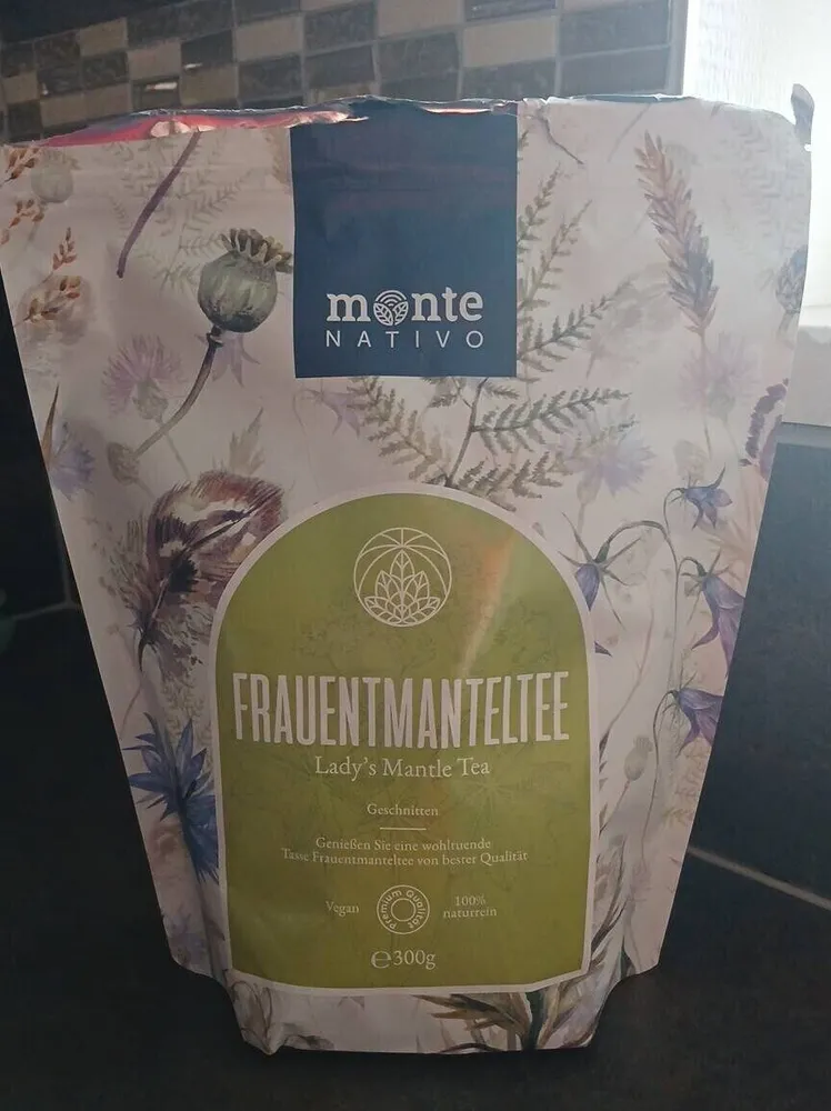 FRAUENMANTELTEE