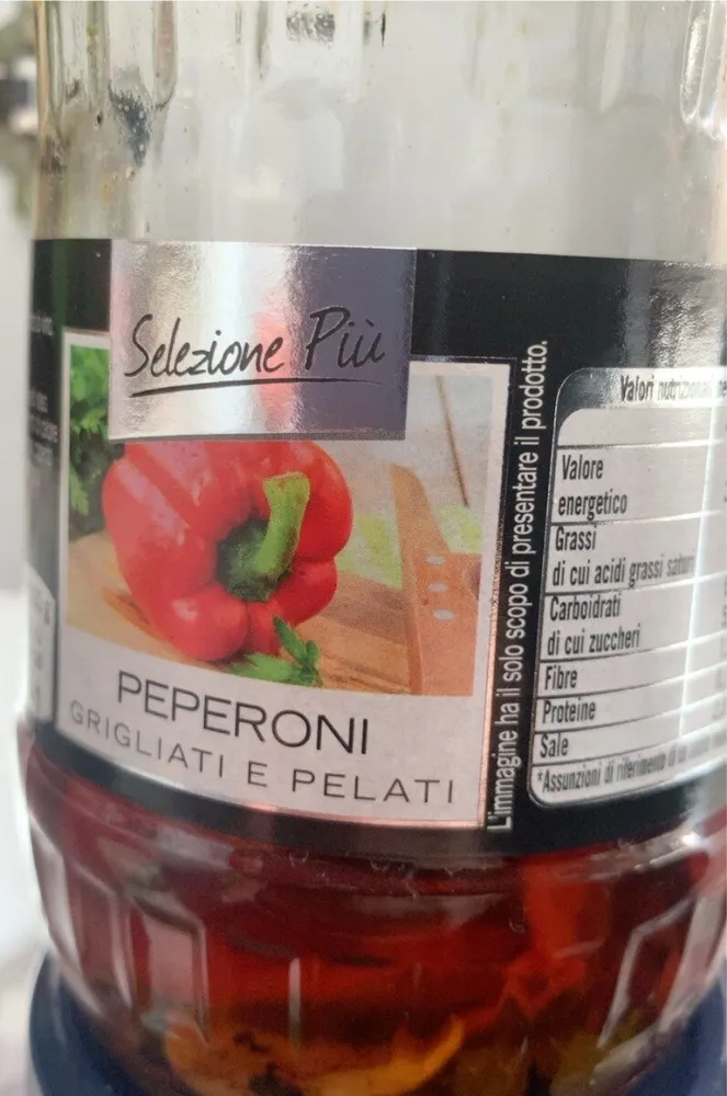 Peperoni grigliati e pelati