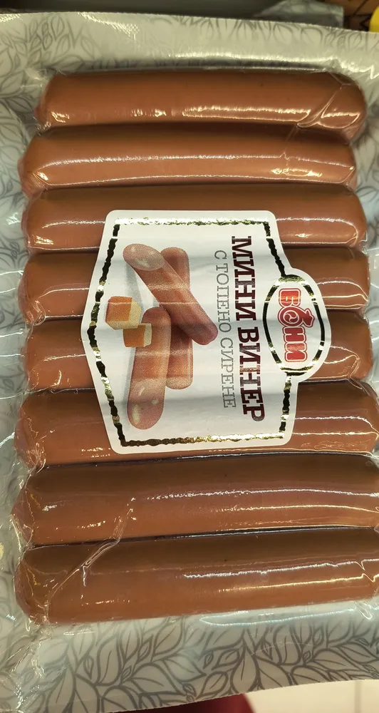 мини винер с топено сирене
