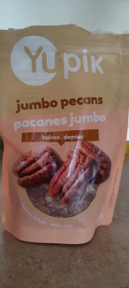 Jumbo pecans