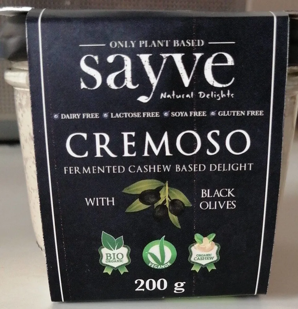 Cremoso with black olives