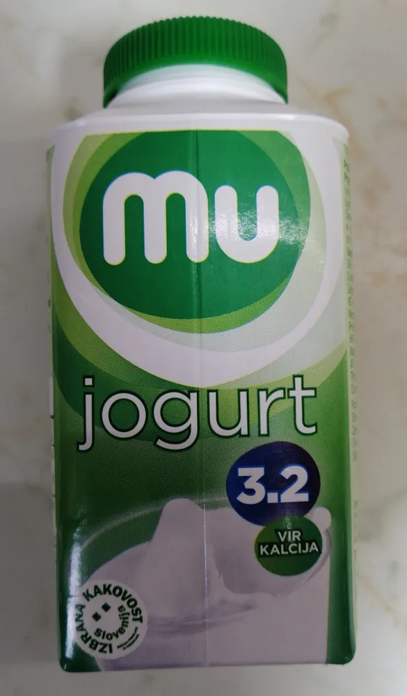 Tekoči jogurt