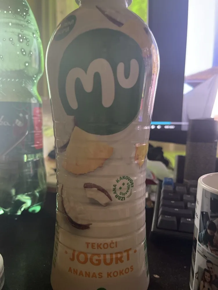 Mu tekoči jogurt ananas-kokos