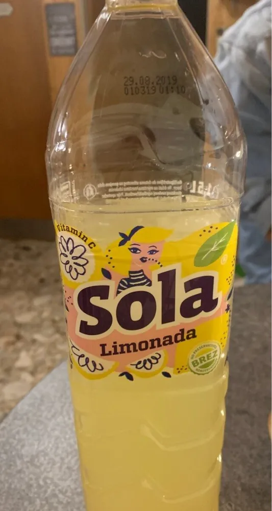 Sola Limonada