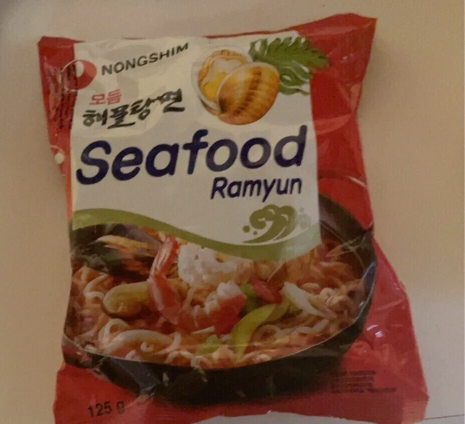 Seafood ramyun