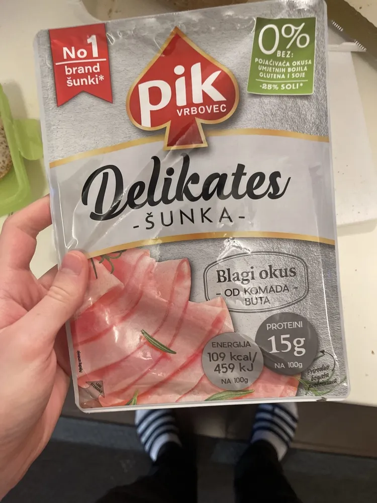 Delikates šunka