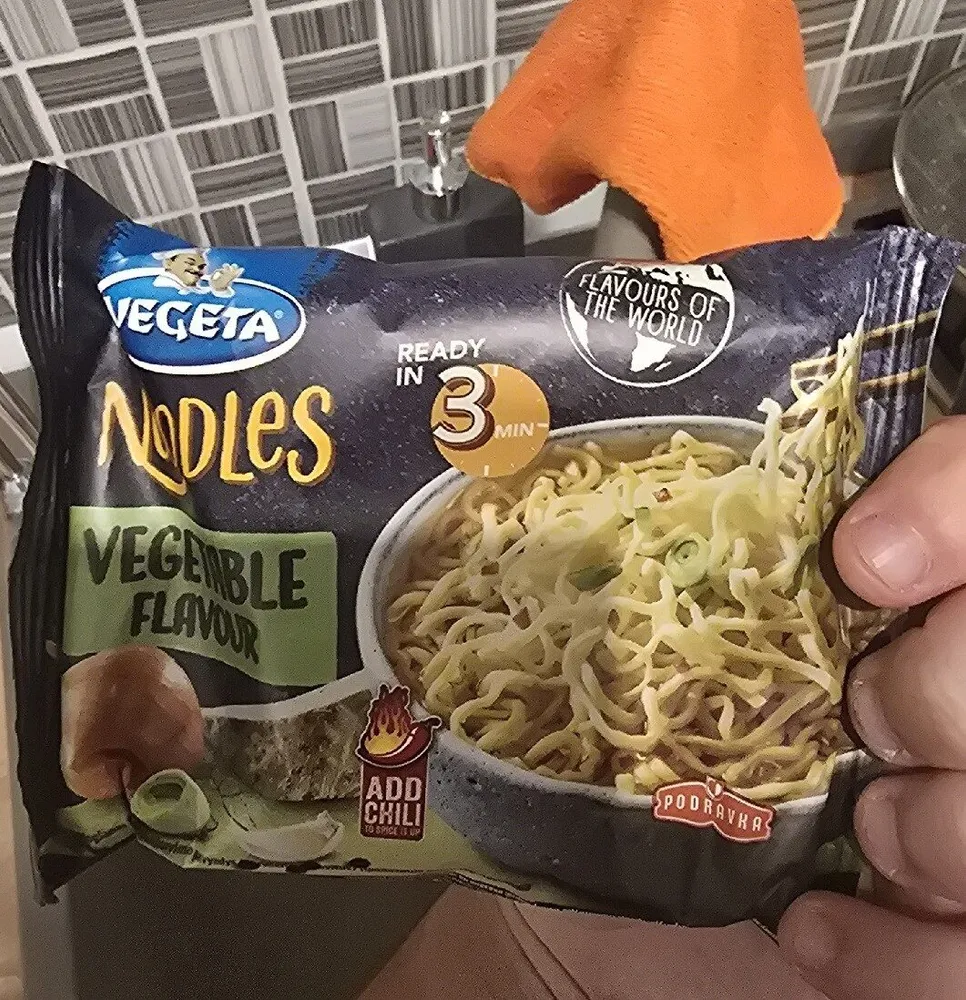 NODLES VEGETABLE FLAVOUR