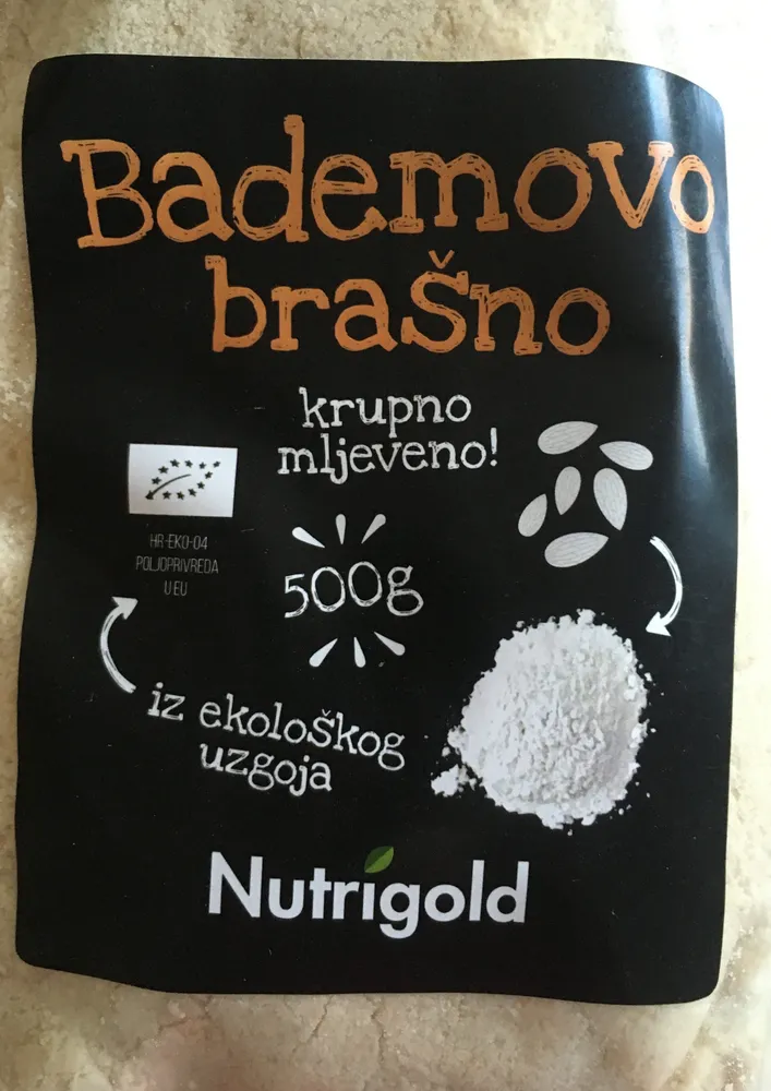 bademovo brašno