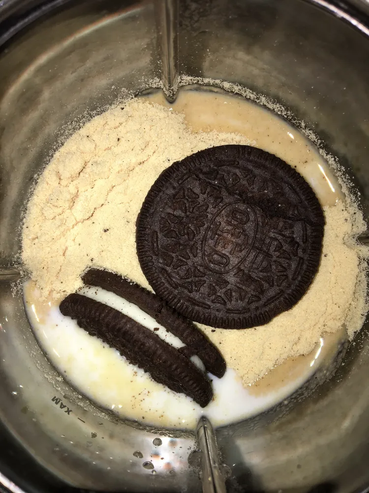 Me:First Whey Cookies & Cream