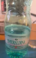 Acqua naturale