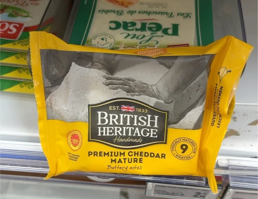Premium cheddar mature