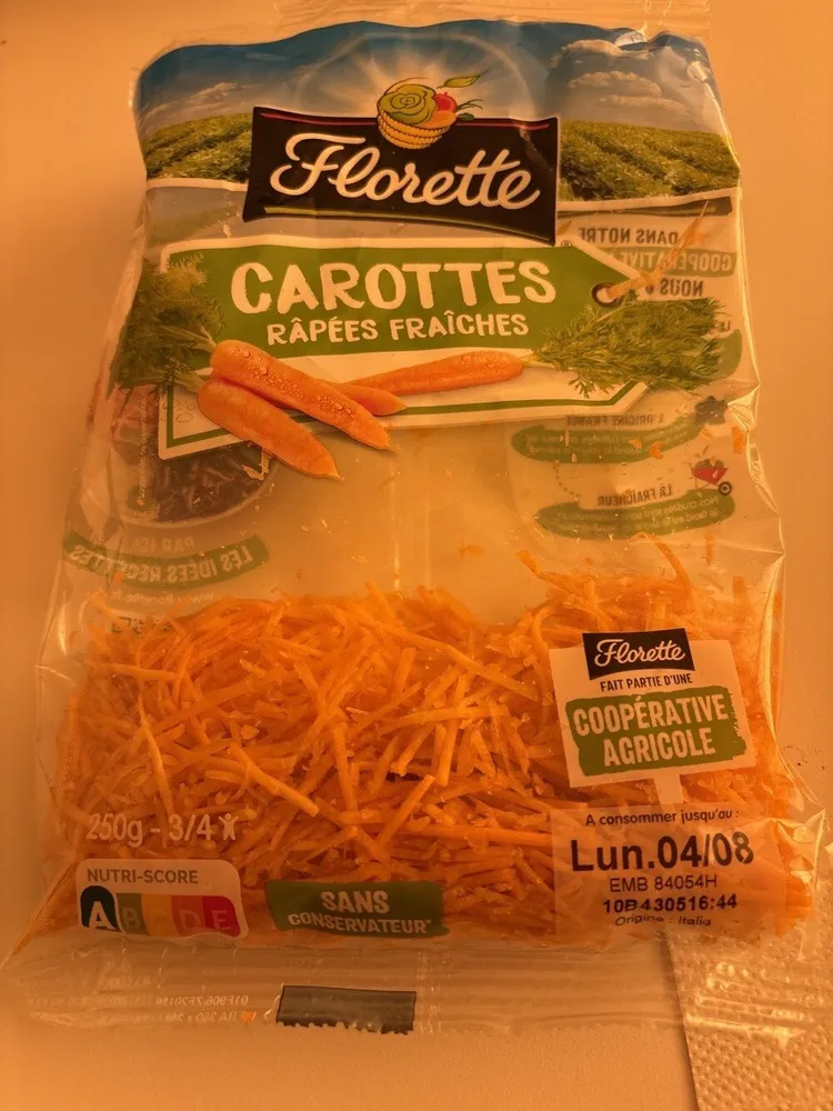 Carottes râpées fraîches