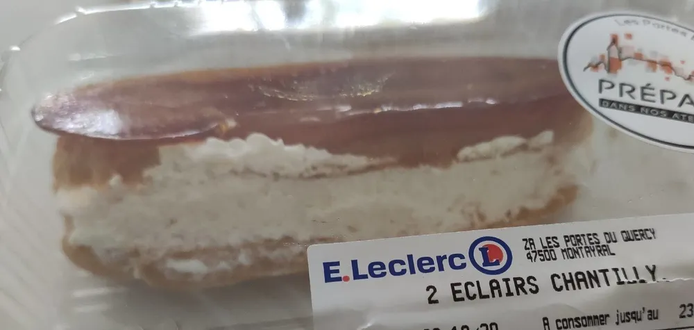 Éclair chantilly