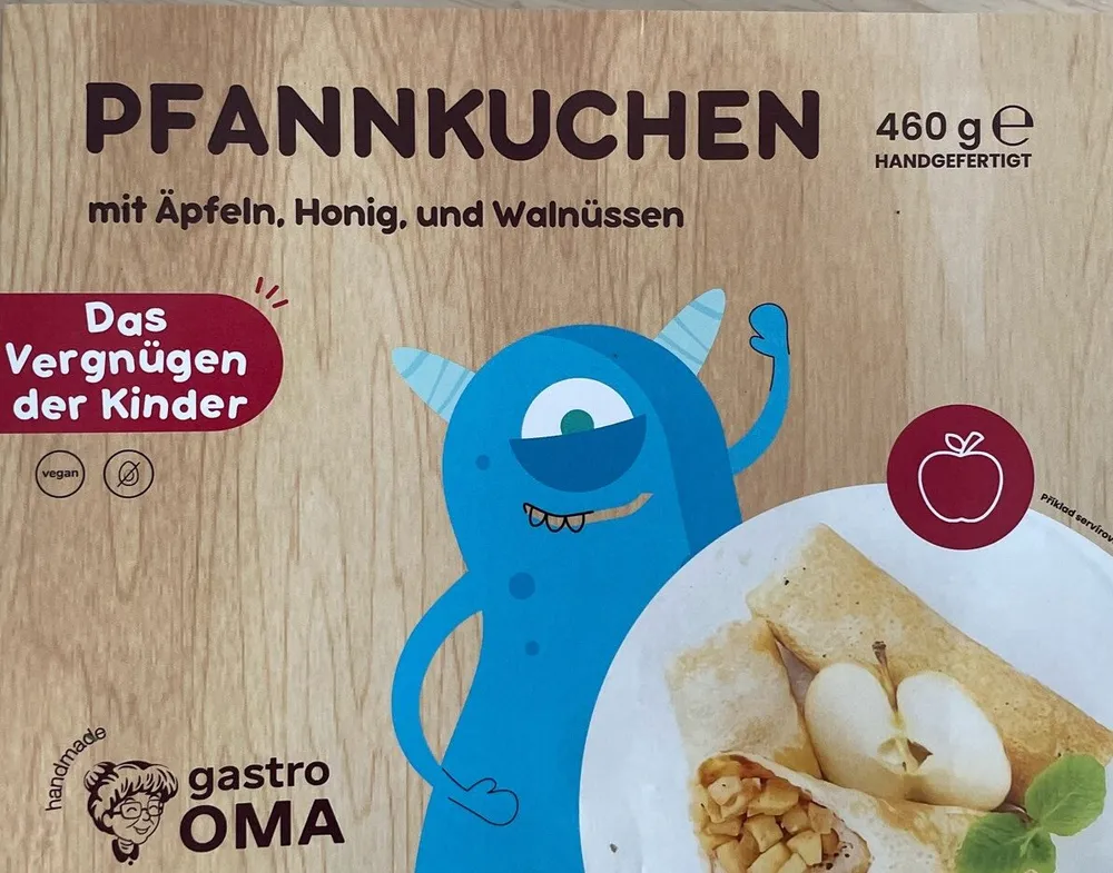Pfannkuchen mit Äpfeln, Honig und Walnüssen