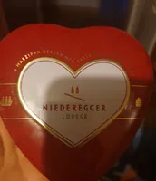 6 MARZIPAN HERZEN MIT ZARTBITTER SCHOKOLADE
