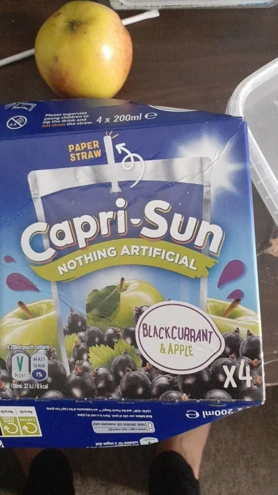 Blackcurrant and apple