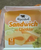 Sandwich mit Cheddar