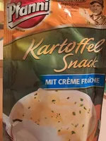 Kartoffelsnack mit Creme Fraiche