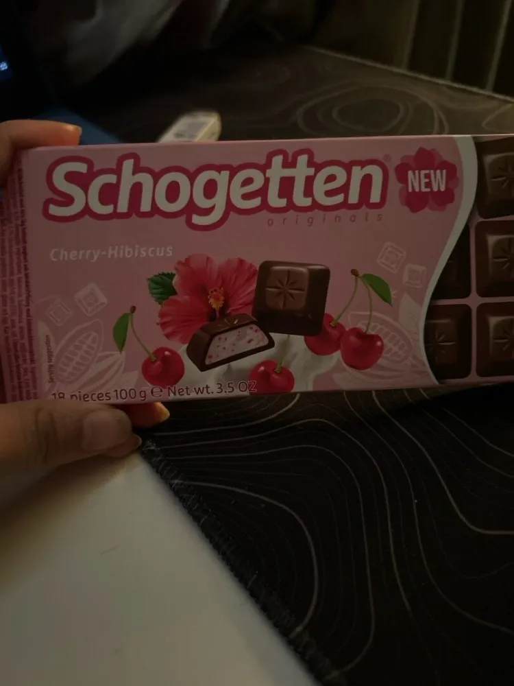 Cherry hibiscus chocolate