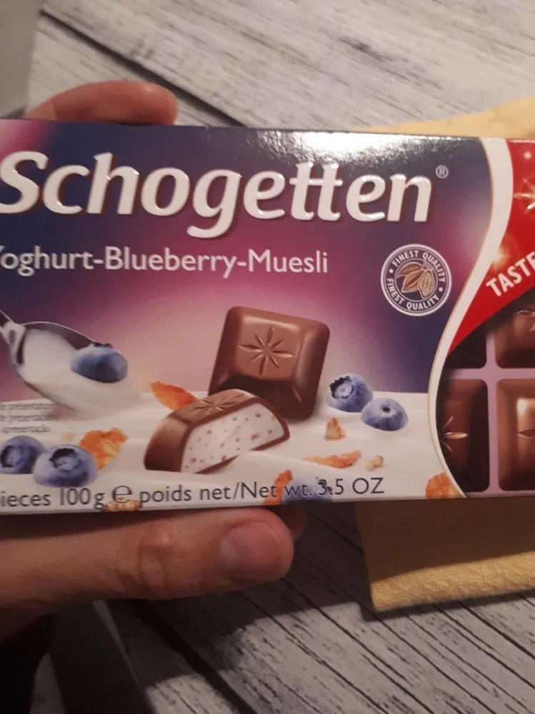 Yoghurt-Blueberry-Muesli