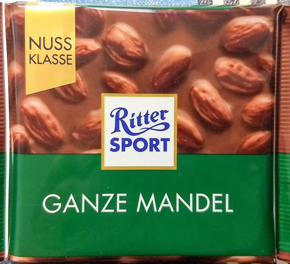 Čokolada Ritter mlečna celi bademi