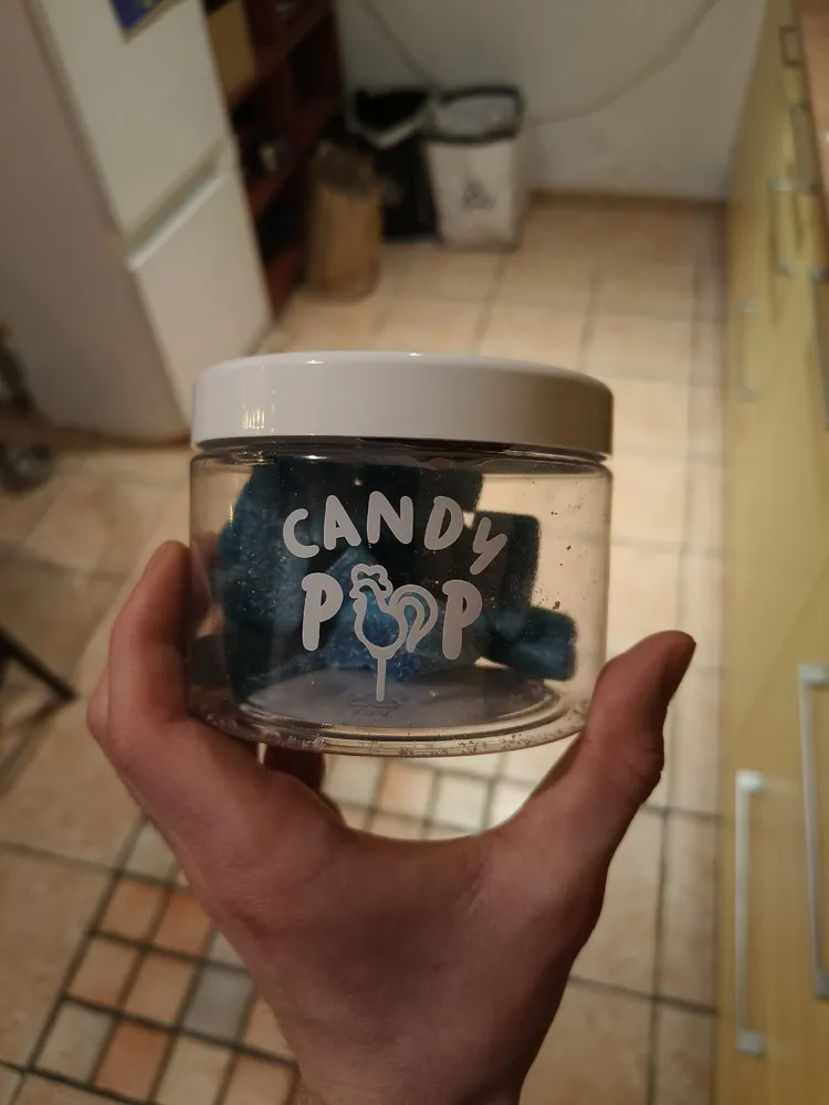 MEGA SOUR BLUE SLICES