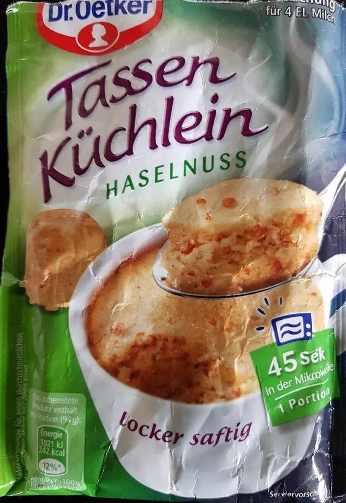 Tassen Küchlein Haselnuss