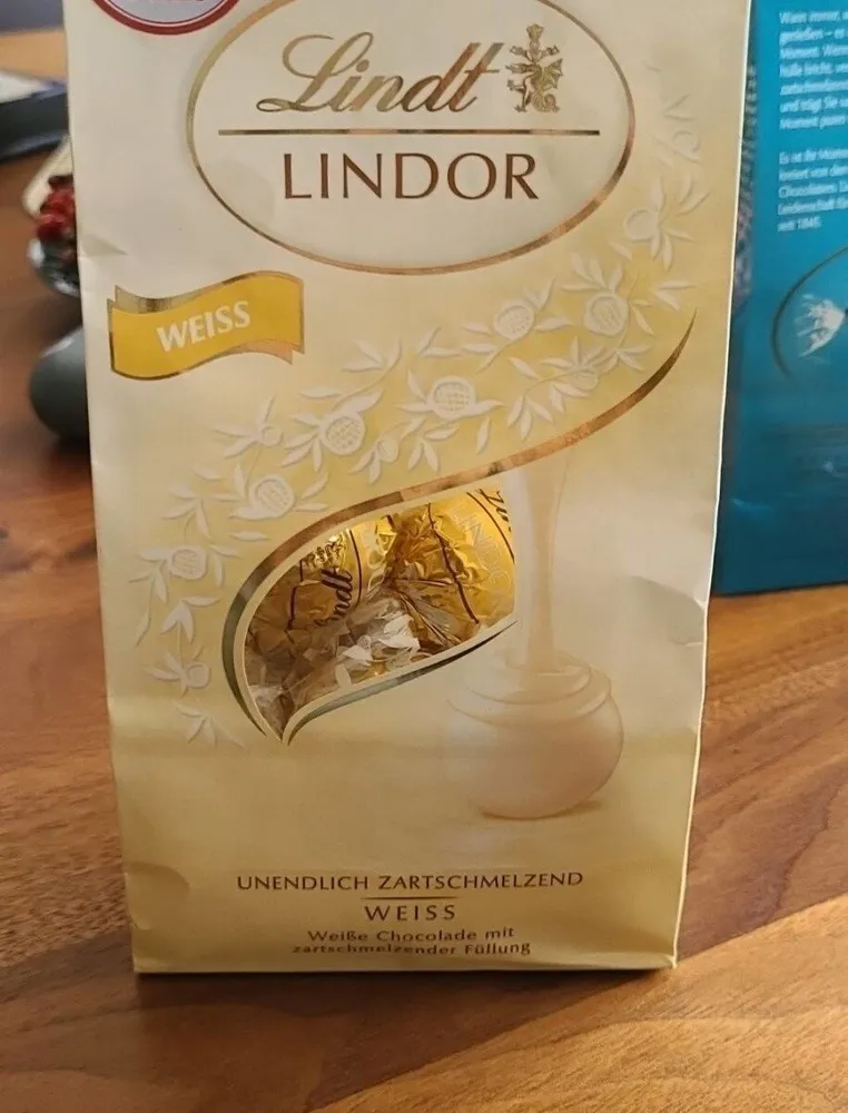 LINDOR WEISS