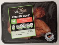 Chicken Wings. Hähnchenflügel, geteilt, gewürzt, frisch