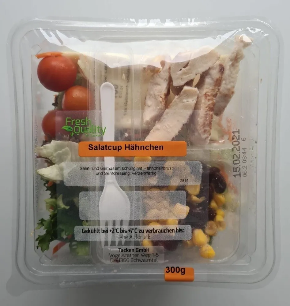 Salatcup Hähnchen