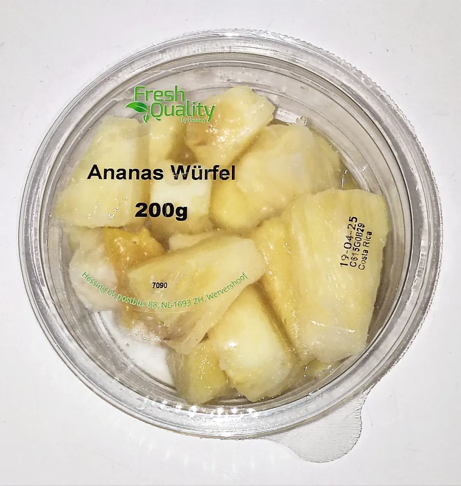 Ananas-Würfel