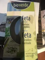 Féta (fromage De Brebis Et Chèvre Grec) Marinée Aux Herbes